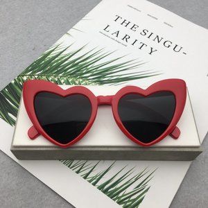 Fashion Sunglasses for Women and Men